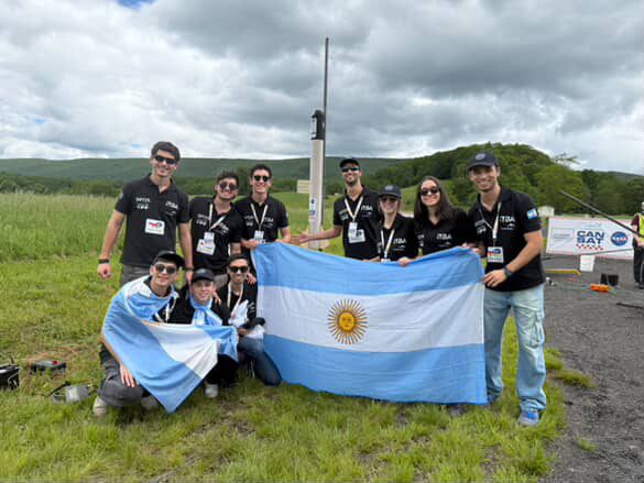 Agustín Pilotto, exalumno del ILSE, miembro del equipo ganador de la CanSat Competition 2025