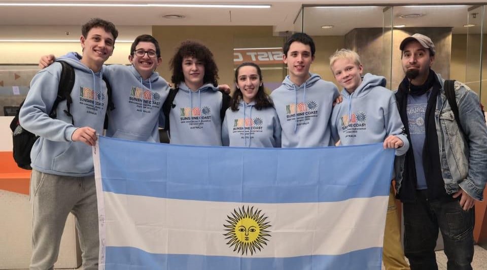 Facundo Mauri, ganador de la Mención de Honor en la Olimpíada Internacional de Matemática